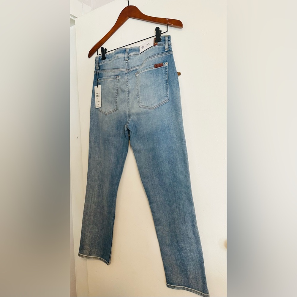 NWT 7 for all mankind straight Edie  Some stretch ! Cropped ! High waisted !